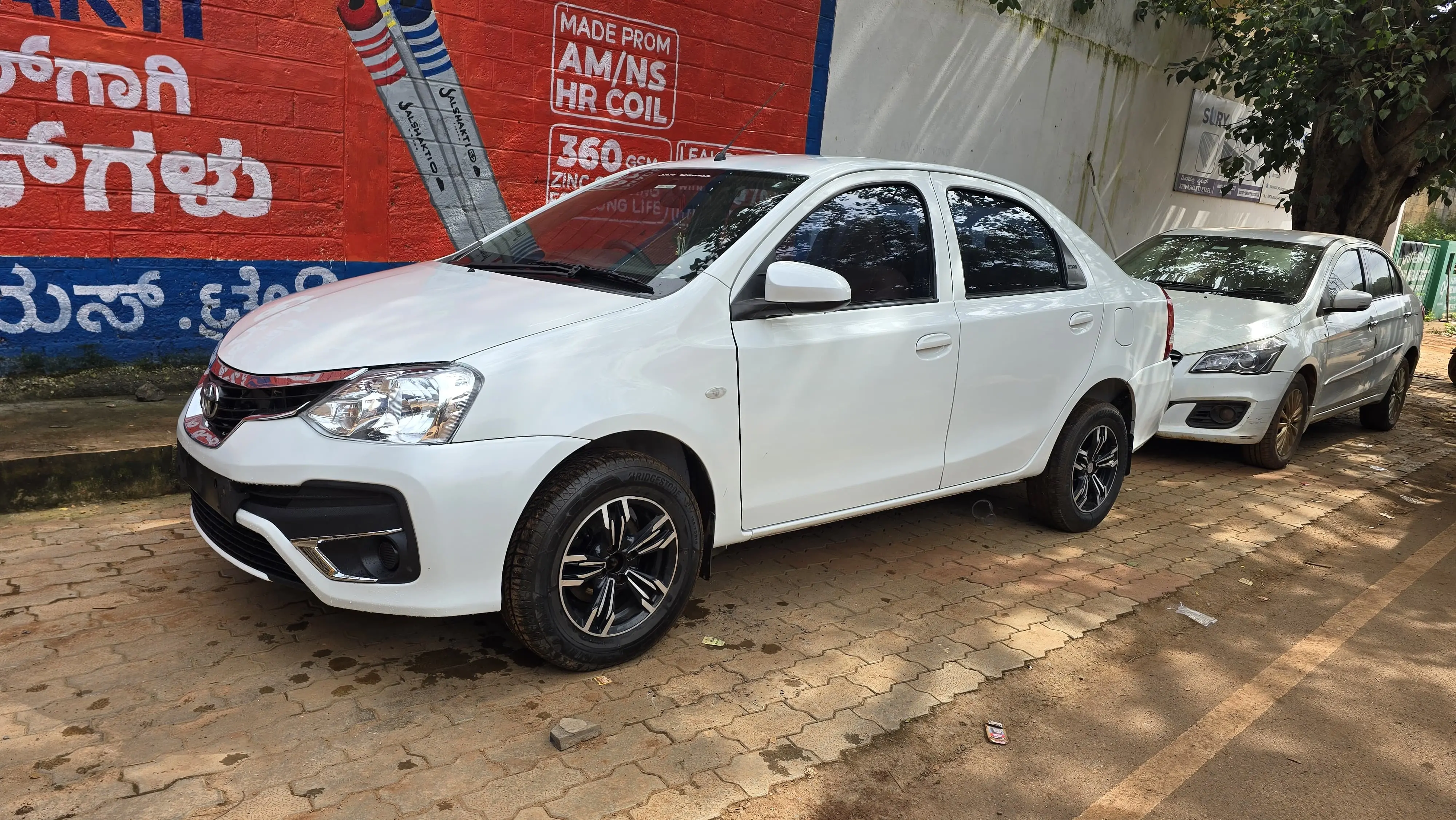 Etios car variant 2